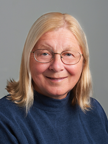 Photo of Cynthia Wills