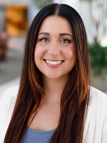 Photo of Dr. Shelby Doades, Family and Primary Care Physician