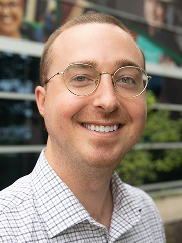 Photo of pediatric hospitalist Dr. Alexander Wright, MD