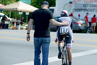 Chloé Dygert with her dad