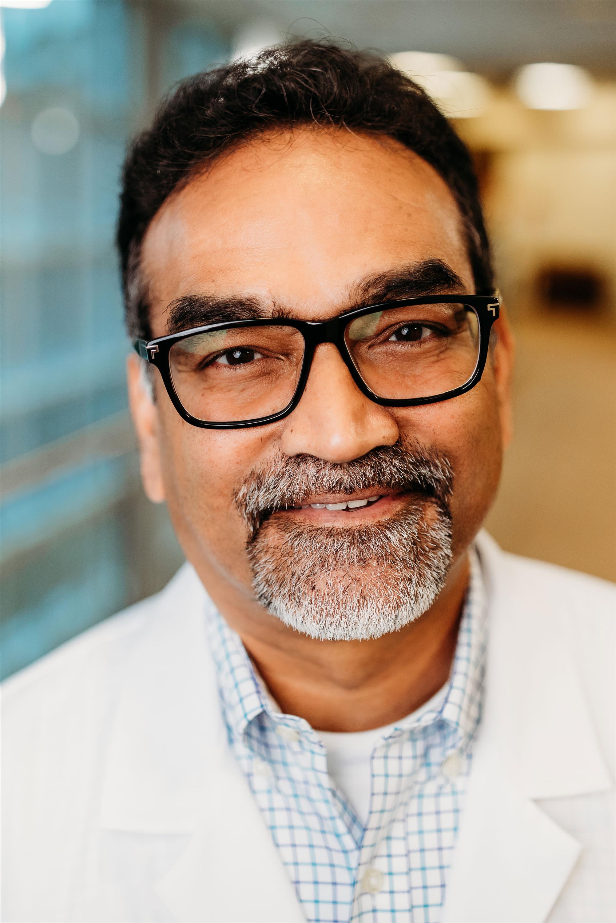 Photo of Oncologist Dr. Sridhar Bolla, M.D.